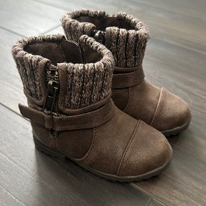 No Call Booties - Size 5